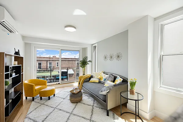 Sold by Compass | media 2