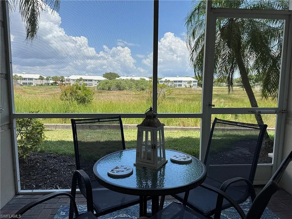 2 bed, 2.0 bath, 1279 sqft, $5,000 — Photo 1