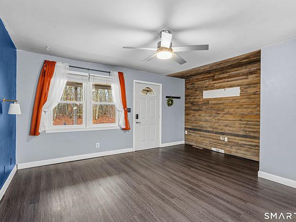 5th image of 510 Flanders Road