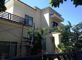 4753 University View Pl NE, Seattle, WA 98105