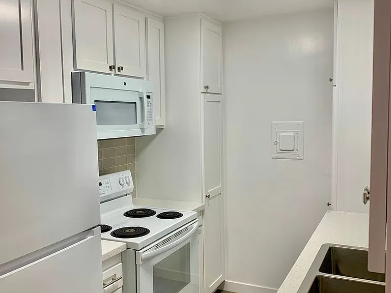 Luxury Living At An Affordable Price — Photo 14