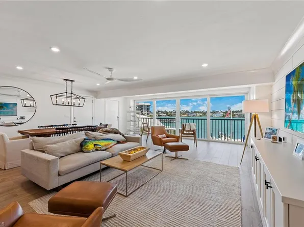 2850 Gulf Shore BLVD N #308, NAPLES, FL 34103