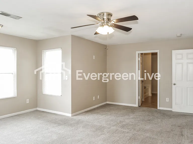 29886 Brentshire Dr — Photo 9
