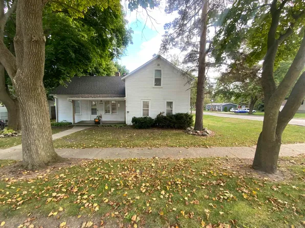 4280 Banker St, North Branch, MI 48461