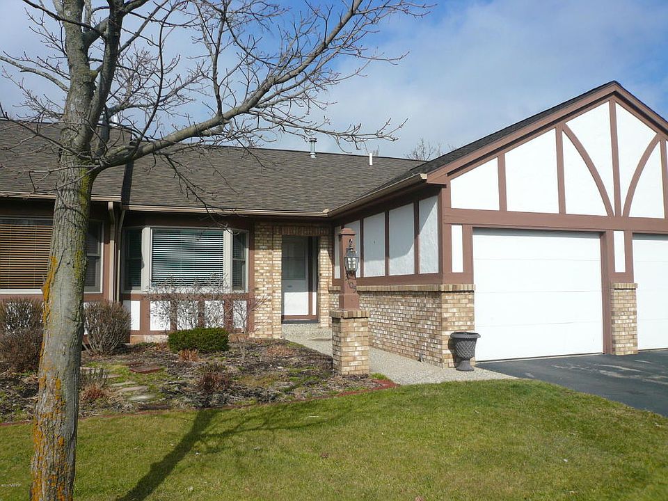 1st image of 3105 Maple Villa Dr SE