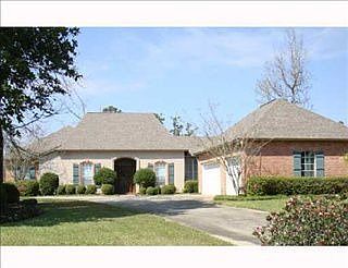 1st image of 110 Cherry Creek Dr