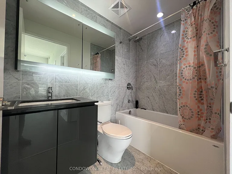 115 McMahon Dr #705 — Photo 6