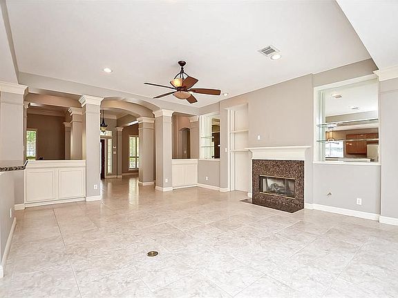 5th image of 6306 Aspen Cove Ct