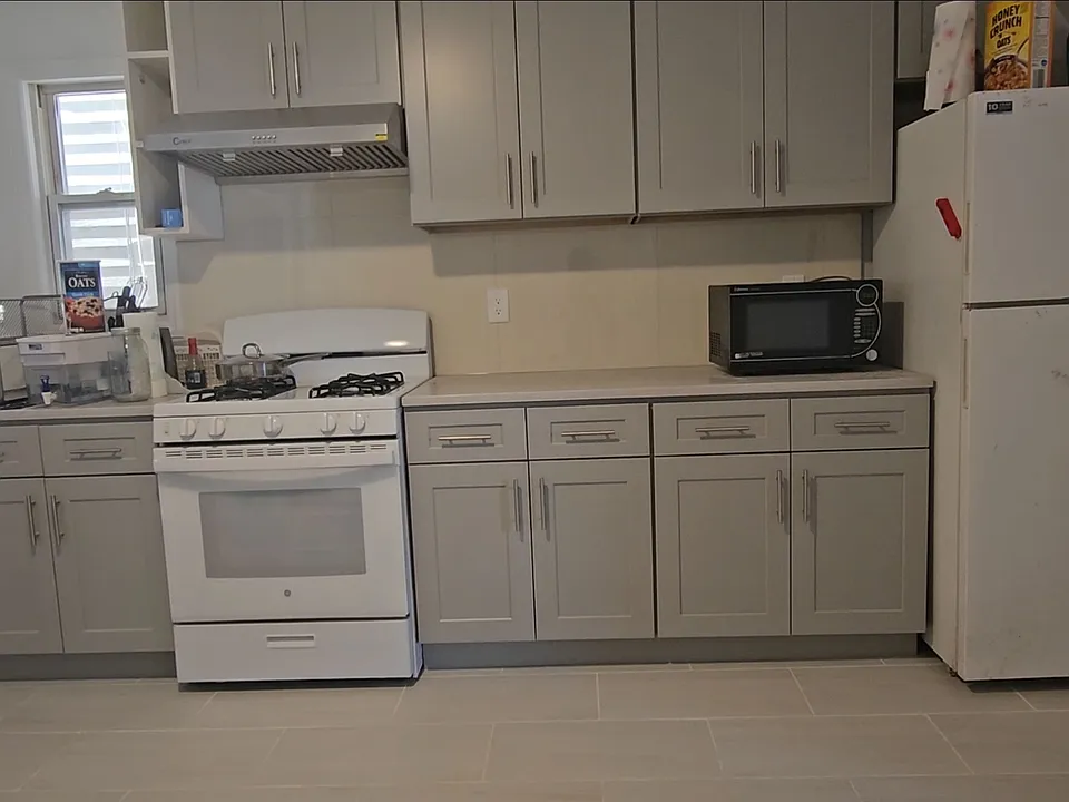40 Searing Ave