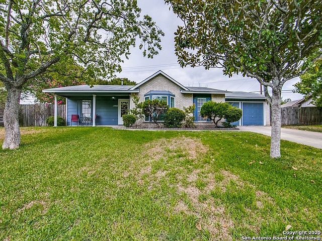 1st image of 15907 Quail Cir