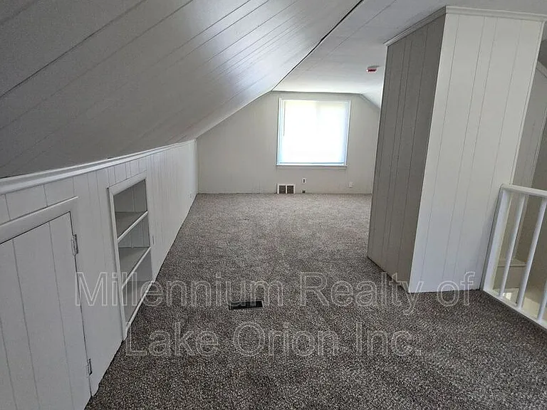 136 W Princeton Ave — Photo 24