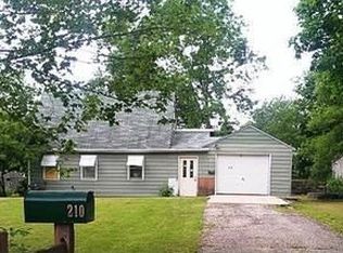 210 Miller St, South Beloit, IL 61080