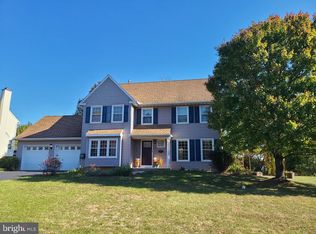 1335 Roberts Rd, Gilbertsville, PA 19525