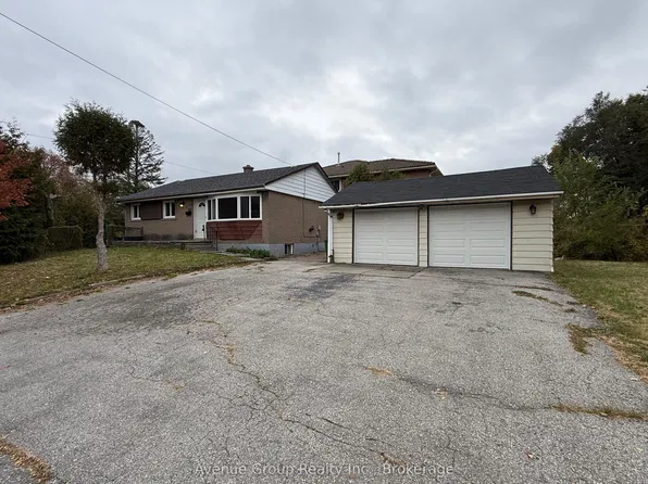 21 Bellbrook Rd, Toronto, ON M1S 1K1