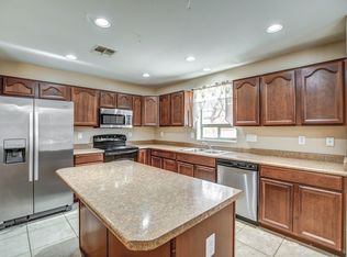 40437 W Robbins Dr, Maricopa, AZ 85138