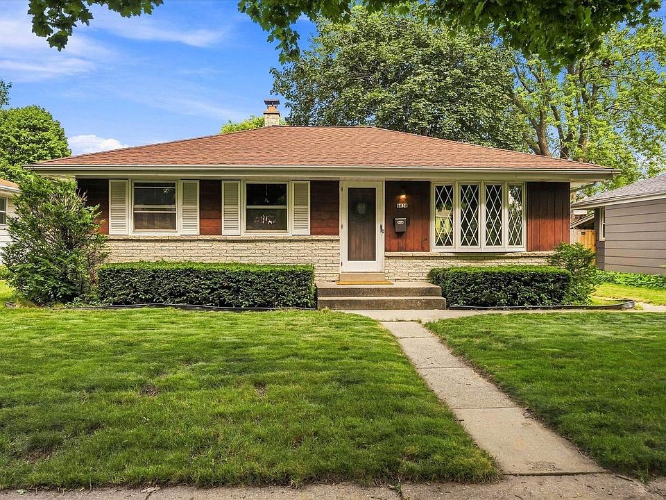 1st image of 6838 N 61st STREET