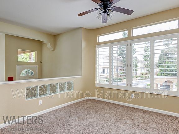 4th image of 7180 Calabria Ct Unit D