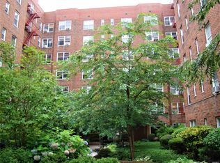 7910 34th Ave APT 4W, Flushing, NY 11372
