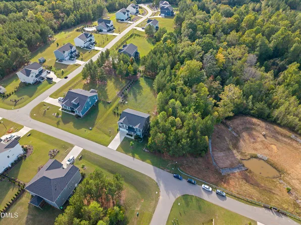 6720 Winter Garden Way, Holly Springs, NC 27540