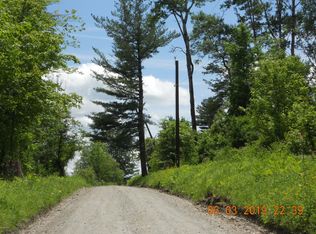 15 Jenks Rd, Cheshire, MA 01225