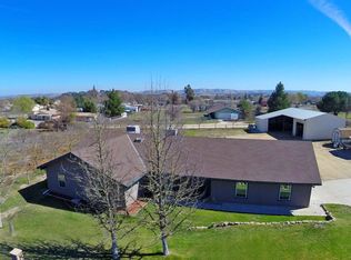 1055 Casteel Ln, Templeton, CA 93465