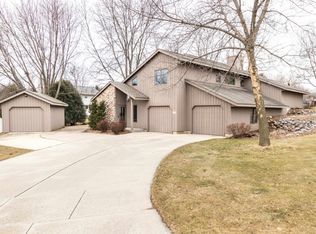 3167 Atlantis Dr, Green Bay, WI 54313