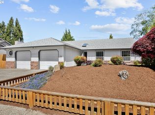12196 SW Morning Hill Dr, Tigard, OR 97223