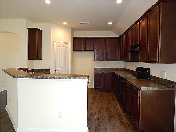 2nd image of 2955 Saint Bernard Dr