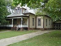 1st image of 703 E Main St