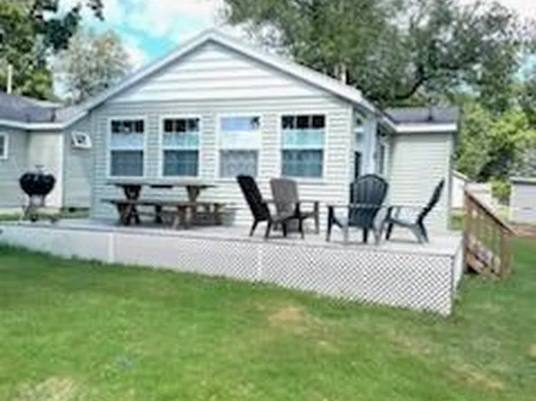2740 Sandon Cir #11, Wayland, MI 49348