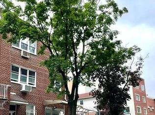 80-27 135th St #1, Jamaica, NY 11435