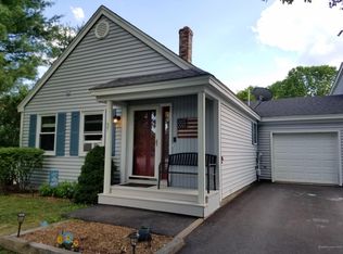 37 Summit Cir, Westbrook, ME 04092