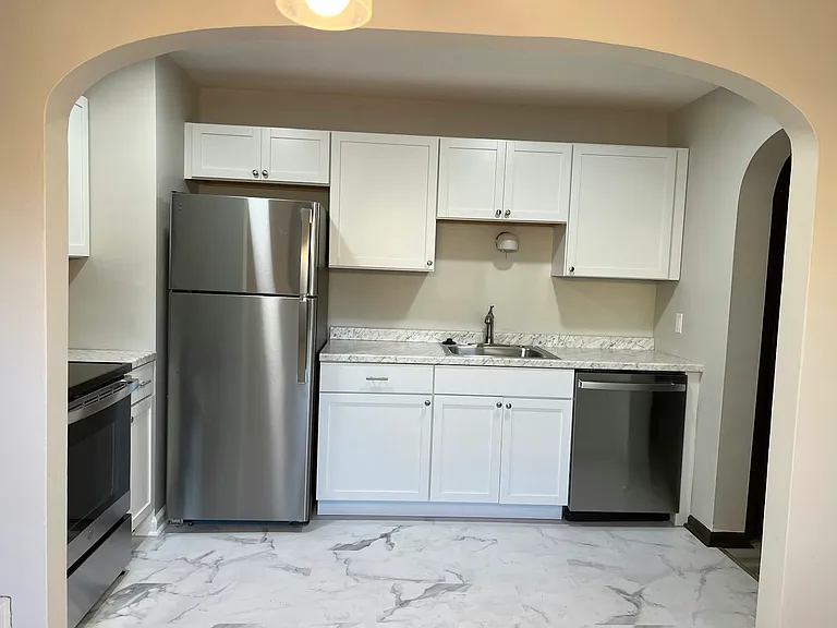 5250 E Market St #5252 — Photo 5