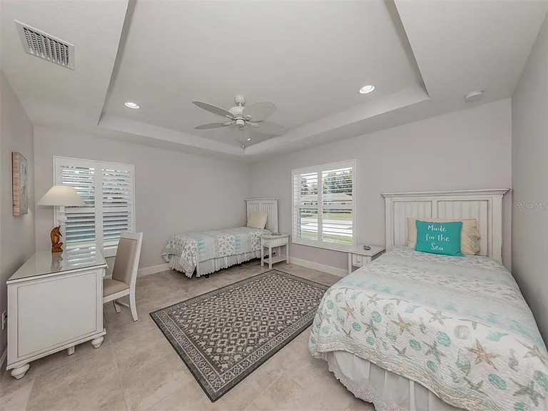 236 Holly Rd — Photo 27