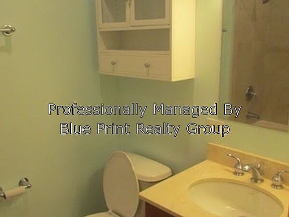 4th image of 3325 W Washington Blvd #2
