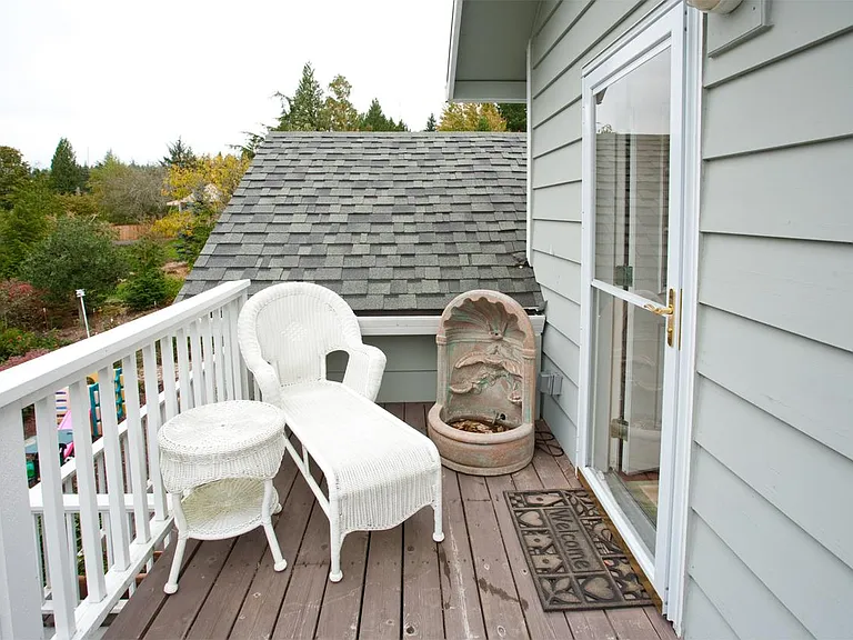 4821 SW 31st Dr — Photo 12