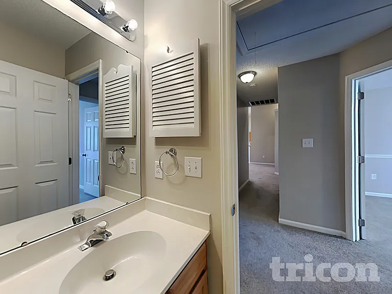 5207 Hedgecrest Pl — Photo 18