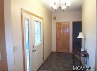 907 Deerwalk Hwy, Waverly, WV 26184