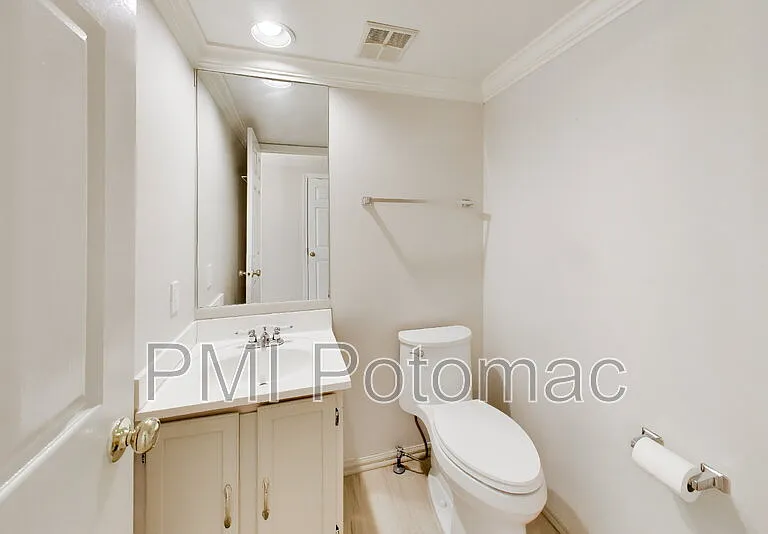 14672 Brougham Way — Photo 31