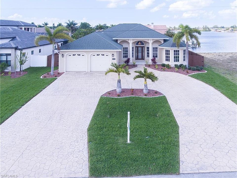 1st image of 4342 SW 10th Ave