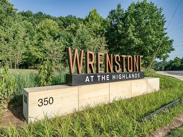 Wrenstone at the Highlands — Photo 19