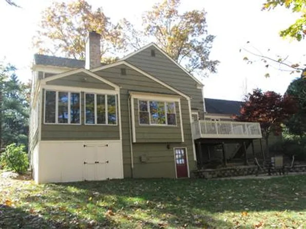 12 Three Gables Rd, Morristown, NJ 07960