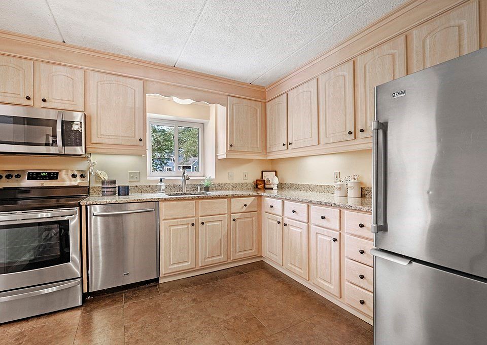 Gates At Stoneham Apartments Stoneham, MA Zillow