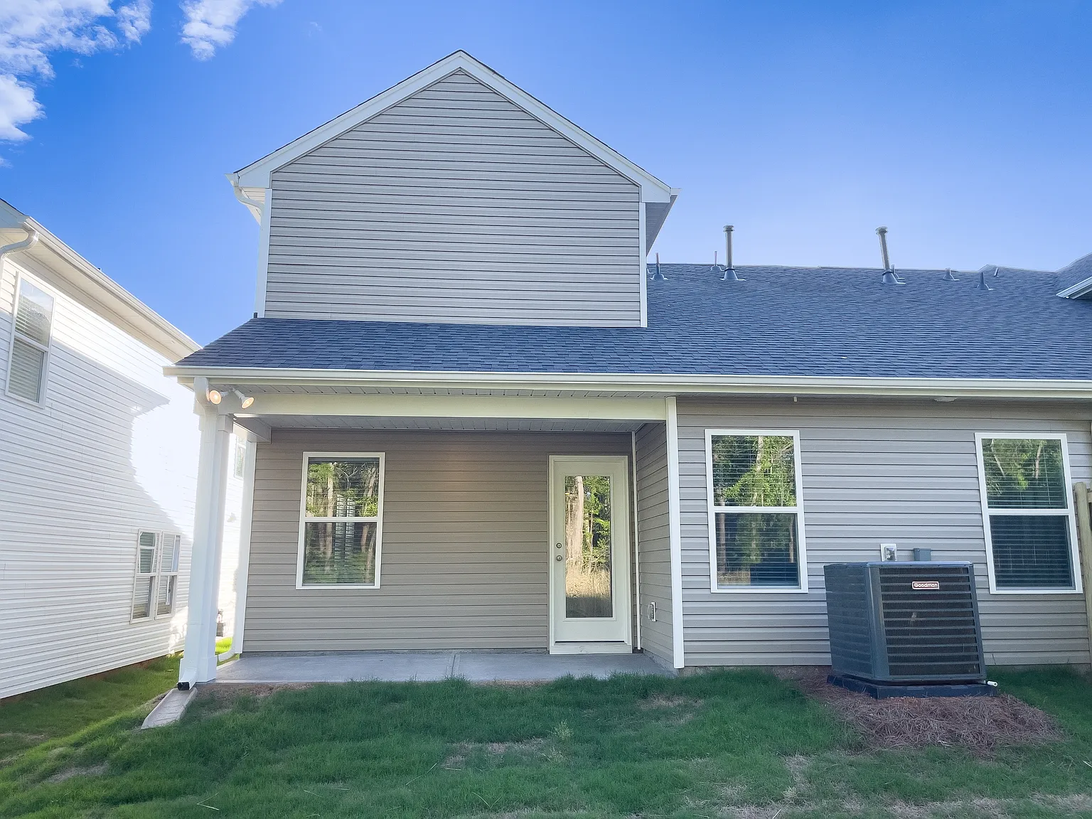 105 Paddock Glen Drive - 1 — Photo 2