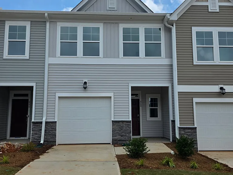 507 Fran Dr — Photo 1
