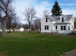 170 2nd St, Davenport, ND 58021
