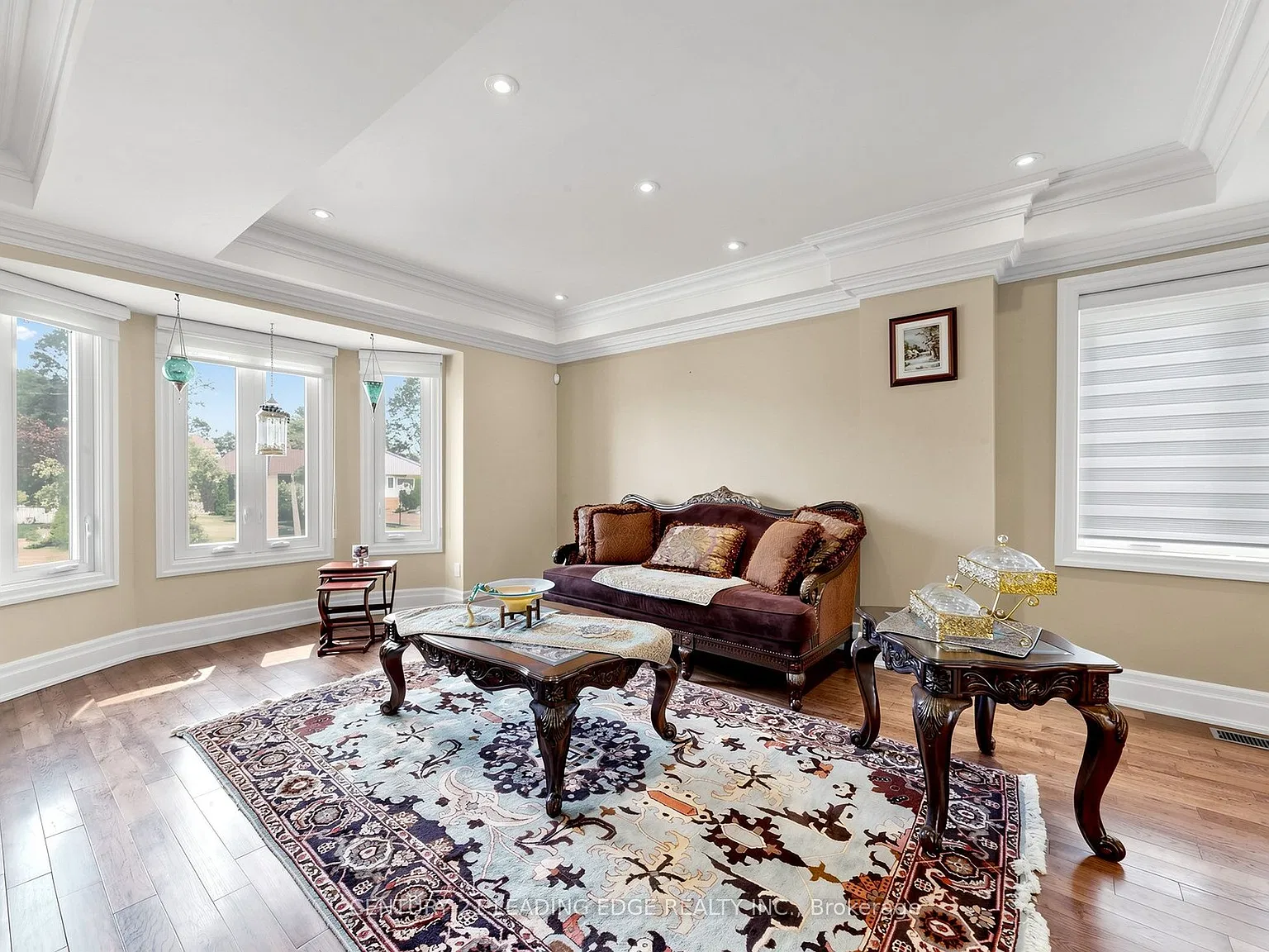 5 bed, $7,200 — Photo 3