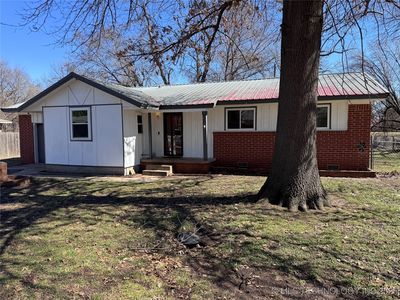 815 S Locust St, Skiatook, OK, 74070