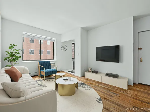 61 Lexington Avenue 5F image 2 of 5