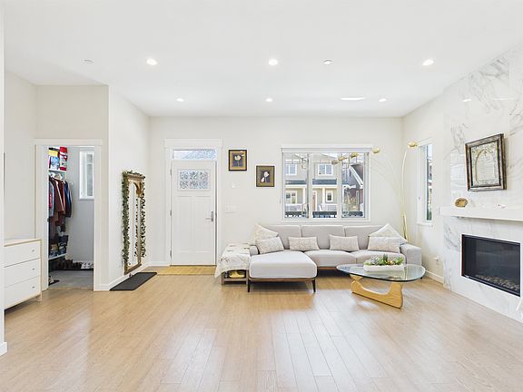 4th image of 4705 Hazelnut Way